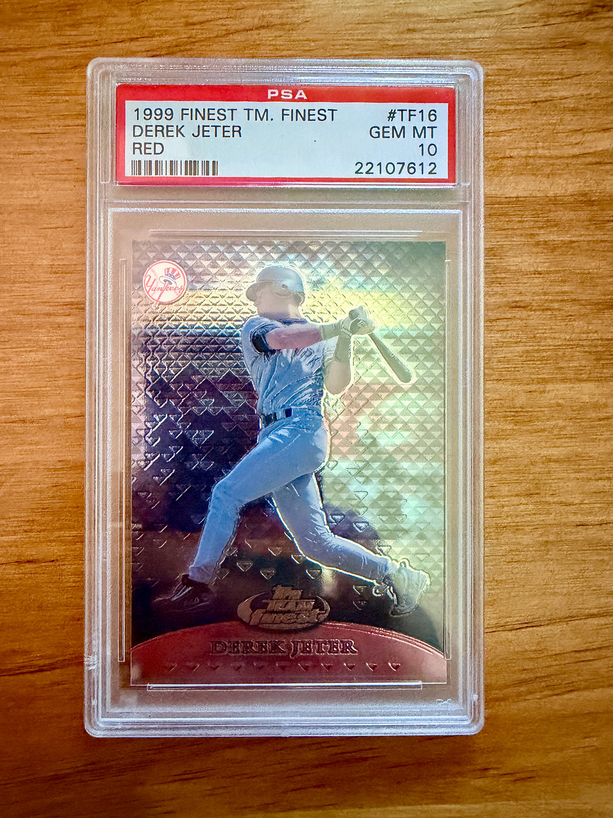 Derek Jeter - 1999 Finest Red #TF16 - PSA 10