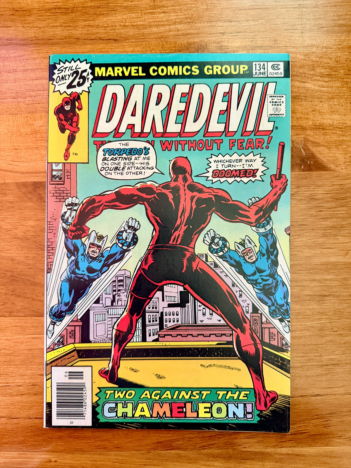 Daredevil #134 - 1976 Torpedo and Chameleon Appearance - VF+ - NM-