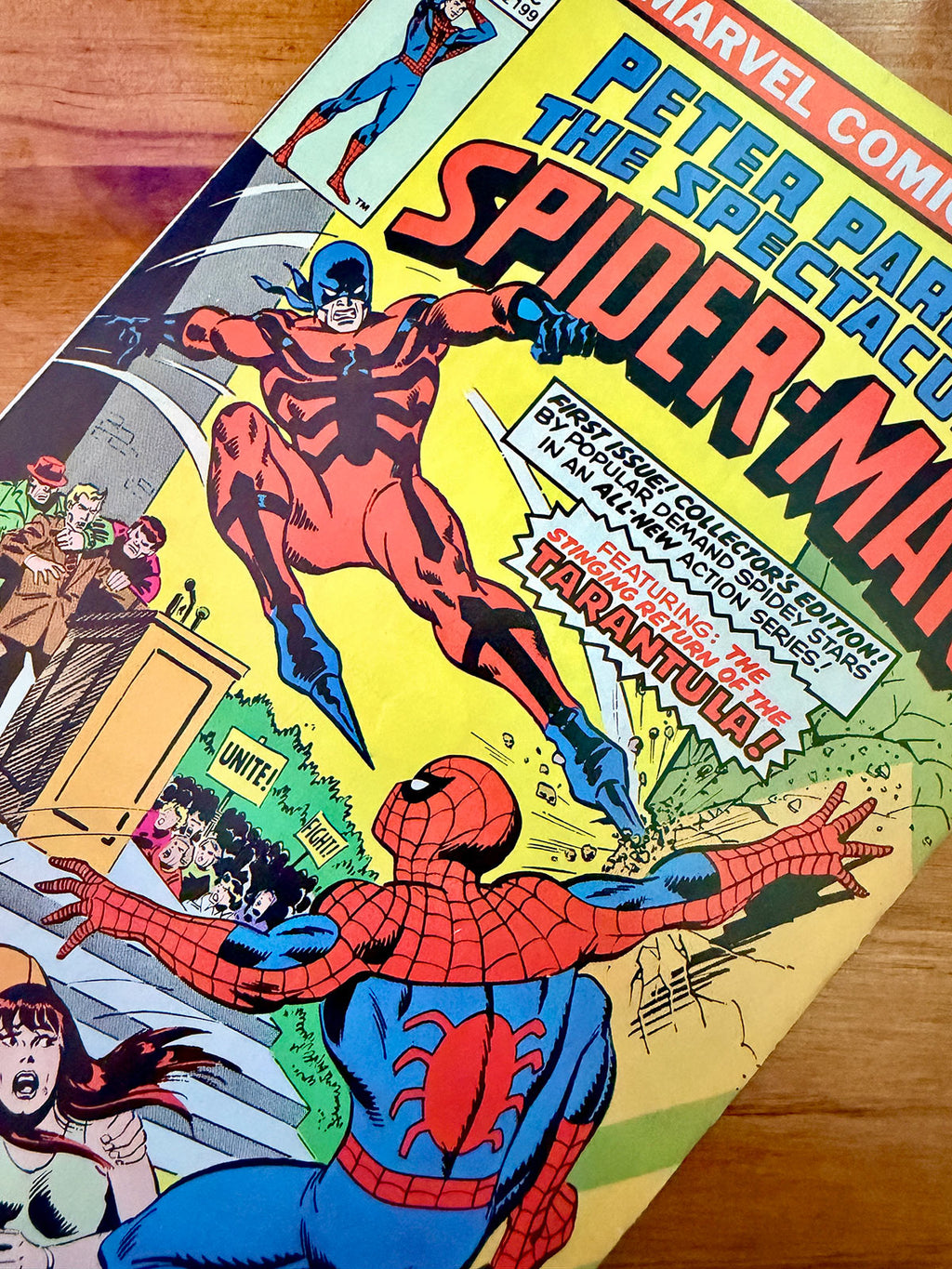 Spectacular Spider-Man #1 - 1976 Premiere Issue Featuring Tarantula - NM-