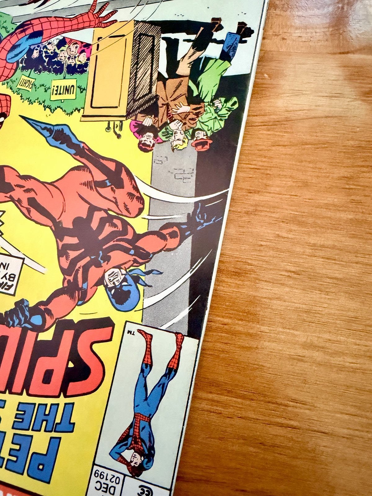 Spectacular Spider-Man #1 - 1976 Premiere Issue Featuring Tarantula - NM-