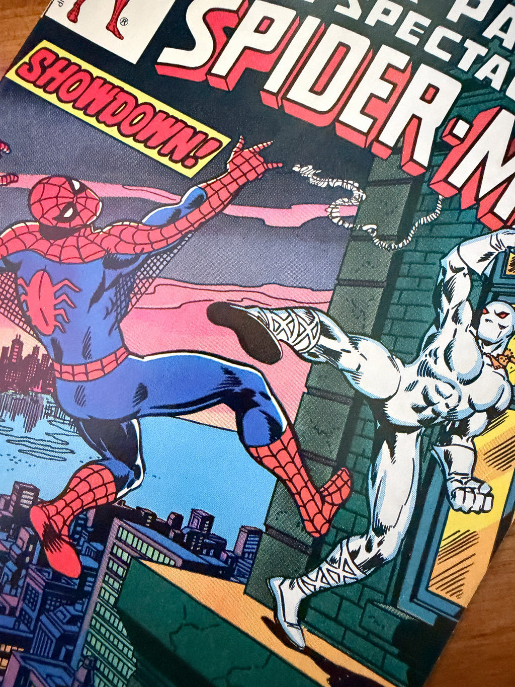 Spectacular Spider-Man #10 - 1977 vs White Tiger - VF+