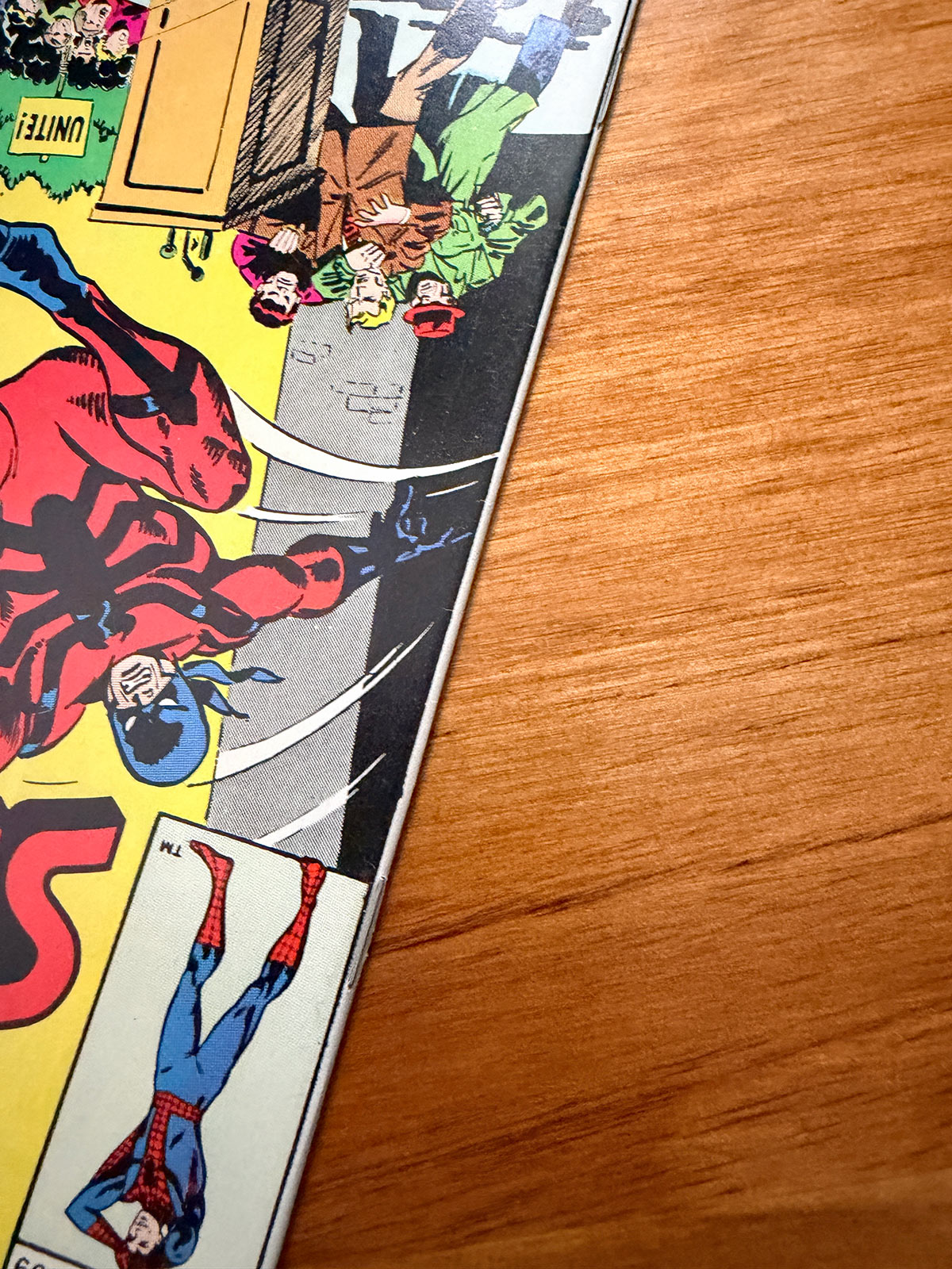 Spectacular Spider-Man #1 - 1976 Premiere Issue Featuring Tarantula - NM