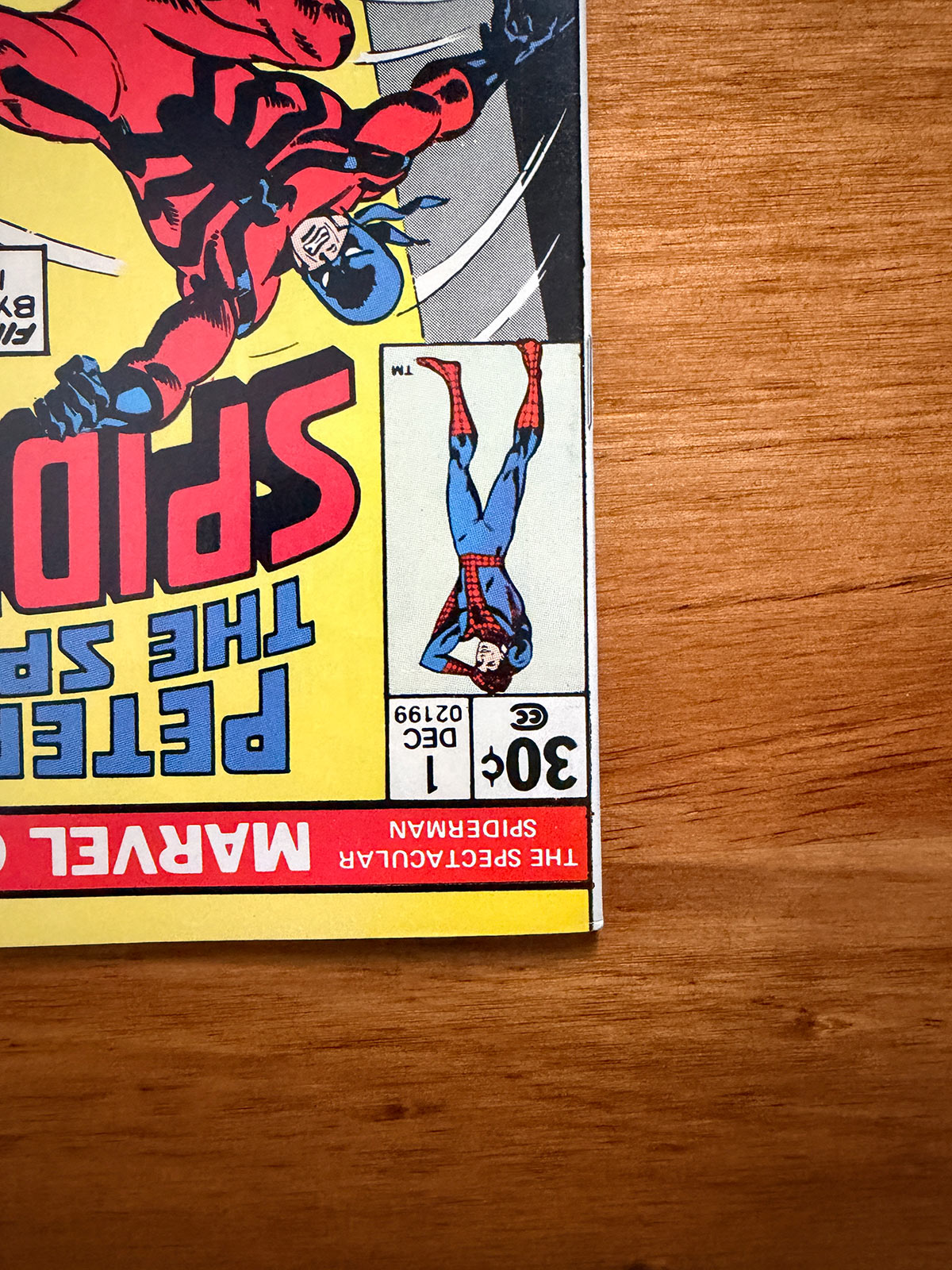 Spectacular Spider-Man #1 - 1976 Premiere Issue Featuring Tarantula - NM