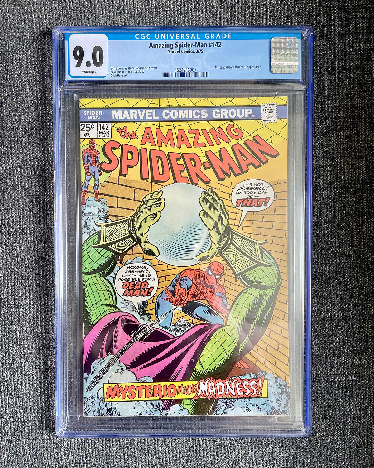Amazing Spider-Man #142 - 1975 Mysterio Appearance - CGC 9.0