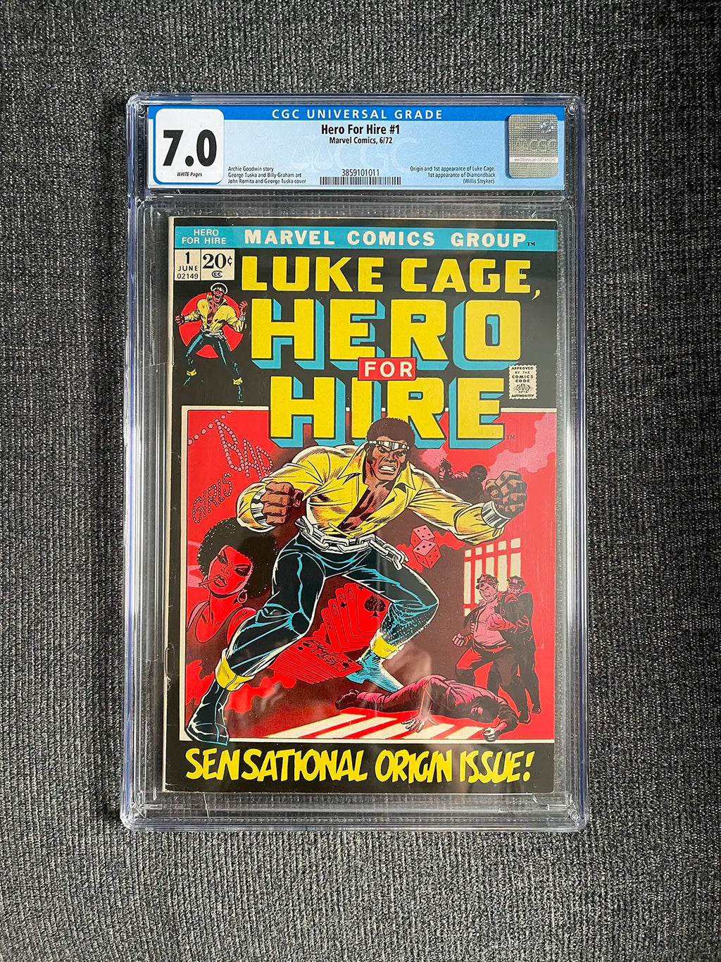 Luke Cage, Hero For Hire #1 - 1972 First Appearance of Luke Cage - CGC 7.0