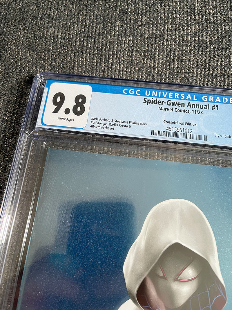 Spider-Gwen Annual #1 – 2023 Grassetti Foil Virgin Variant – CGC 9.8 + FREEBIE